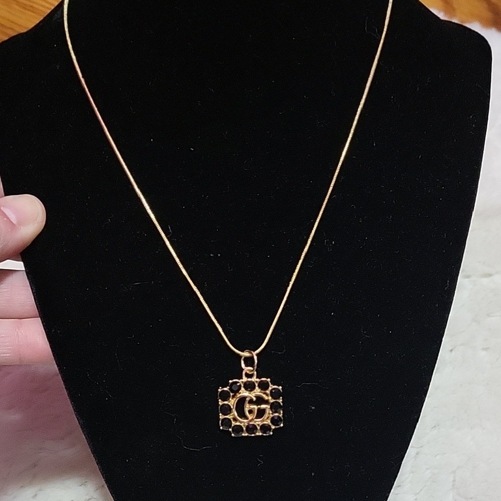 Fashion Zipper Pull Necklace with Black Pendant